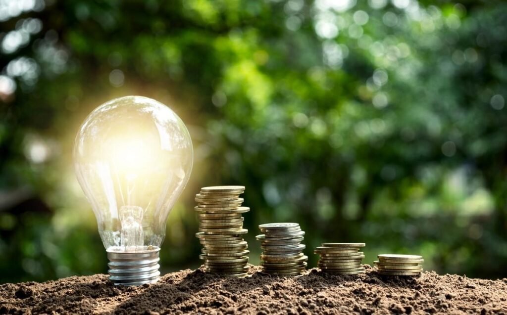 ahorrar factura luz febrero 2026 trucos consejos bombilla bajo consumo